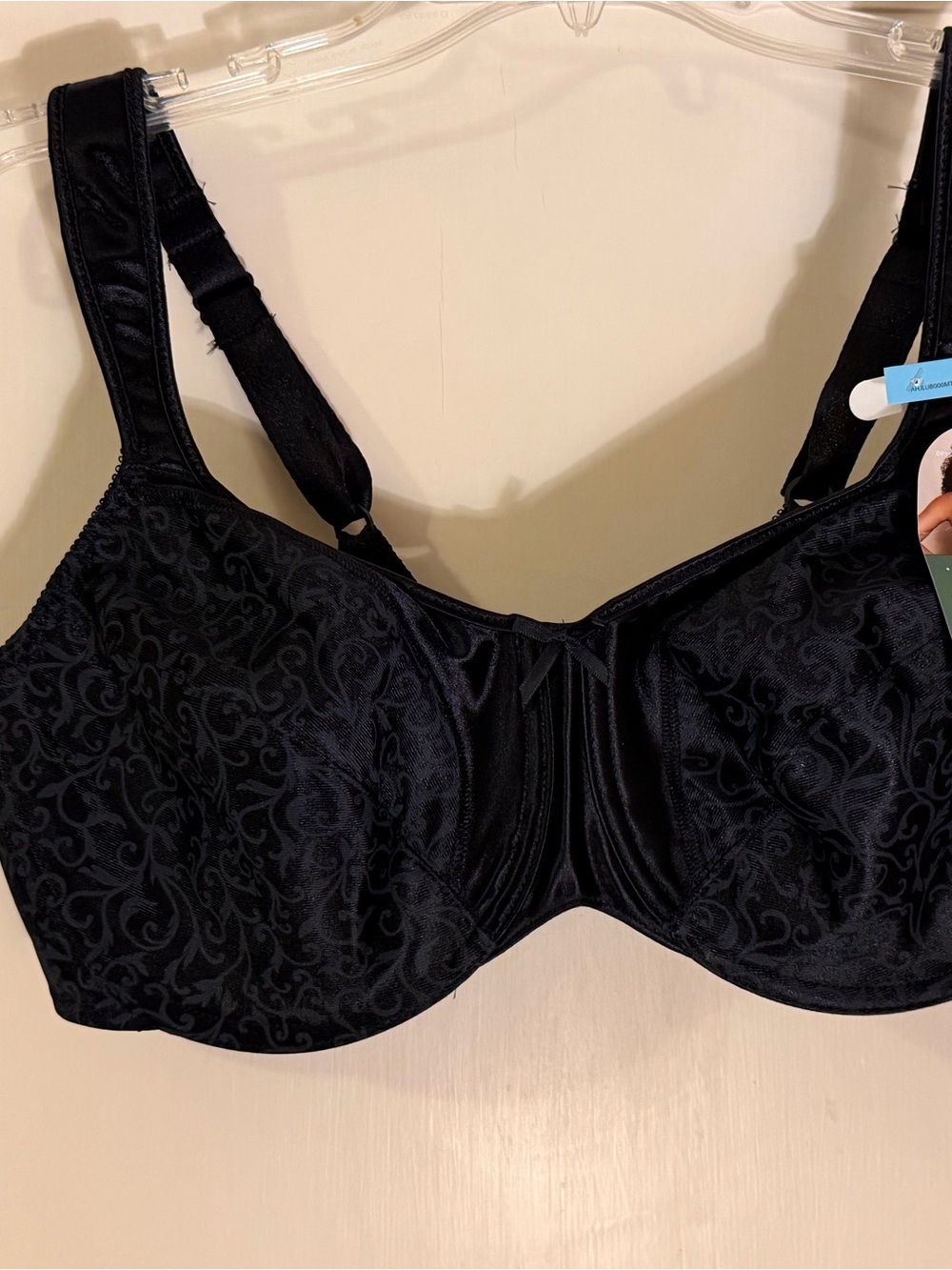 Bali Full Coverage Black Underwire Bra with Jacquard Detail